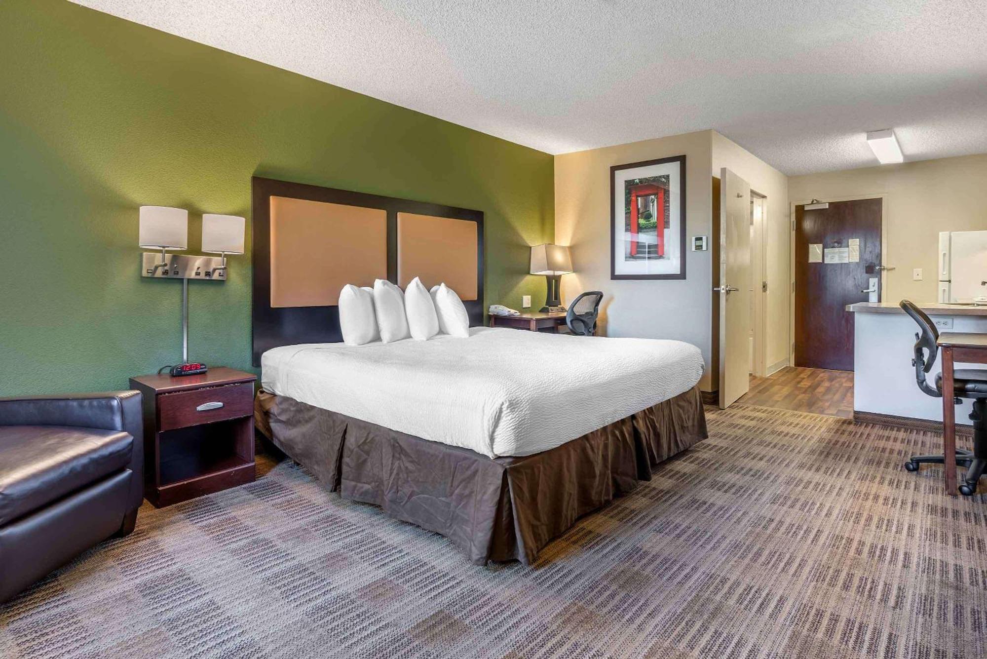 Extended America - Sacramento - Hotel 2*